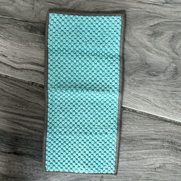 Norwex Tiffany Blue Green Color Multi Purpose Cleaning Cloth - Picture 3 of 4